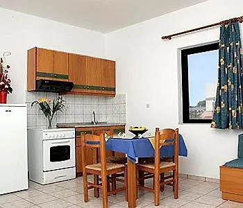 Nanakis Beach Apartments Stavrós Lägenhetshotell