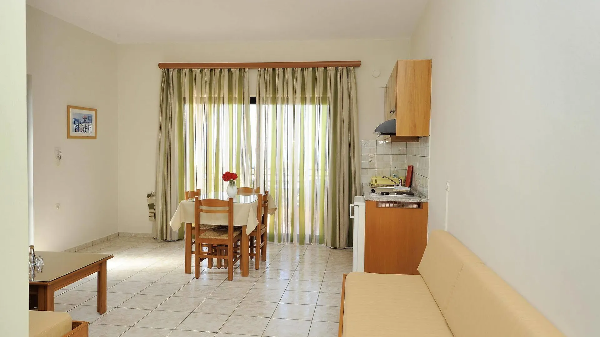 מלון דירות Stavrós Nanakis Beach Apartments